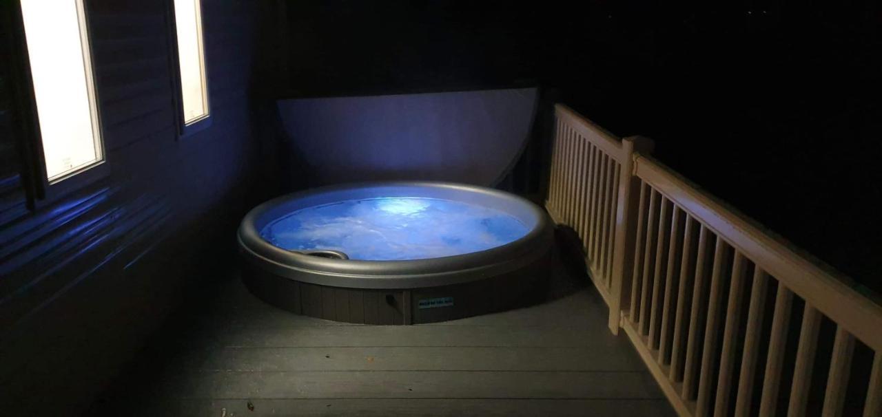 Ksr Hot Tub Holiday Home At Tattershall Lakes מראה חיצוני תמונה